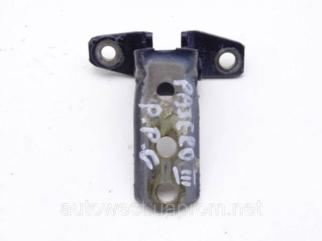 Петля задніх правих дверей MR964925 MITSUBISHI