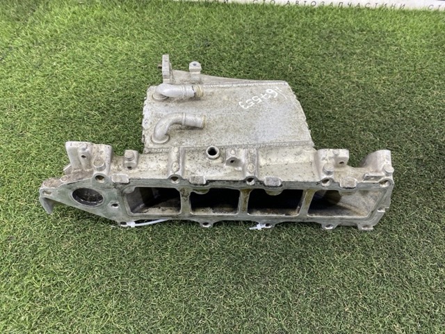 Колектор впускний 04L129711AB VAG