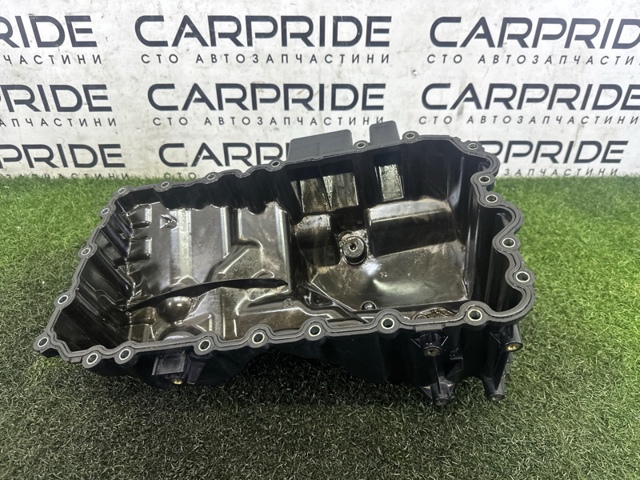 Піддон масляний картера двигуна 11137618512 BMW