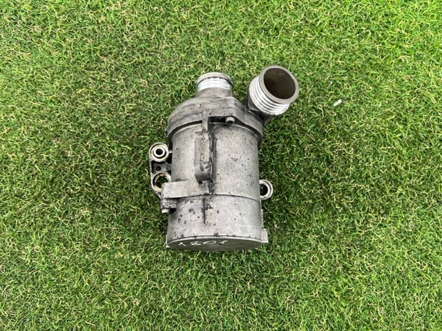 Помпа водяна, додатковий електричний 11518635092 BMW