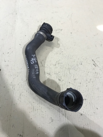 Шланг/патрубок радіатора охолодження, нижній 11531436409 BMW