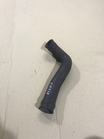 Шланг/патрубок радіатора охолодження, нижній 11531730928 BMW