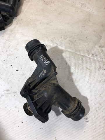 Корпус термостата в зборі 11532247019 BMW