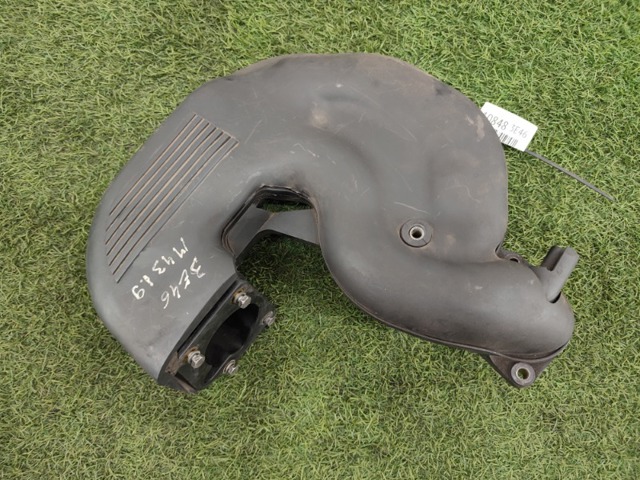 Колектор впускний верхній 11611432032 BMW