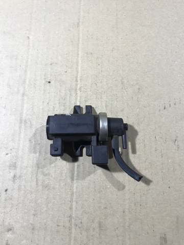 Перетворювач тиску (соленоїд) наддуву / EGR 11742247906 BMW