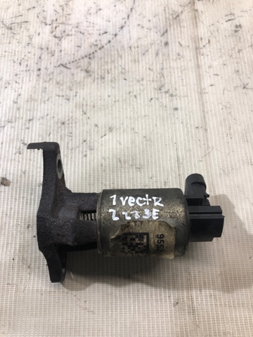 Клапан EGR 12569552 GM