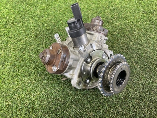 Насос паливний високого тиску (ПНВТ) - DIESEL 13518577654 BMW