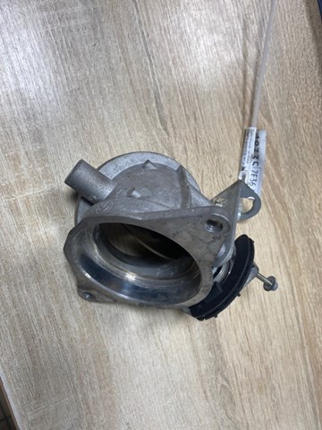 Дросільна заслінка в зборі 13541748840 BMW