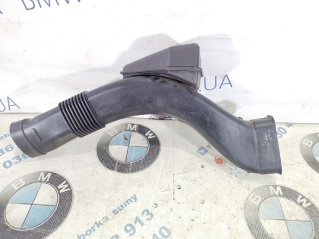 Патрубок повітряний, вхід повітряного фільтра 13717577473 BMW