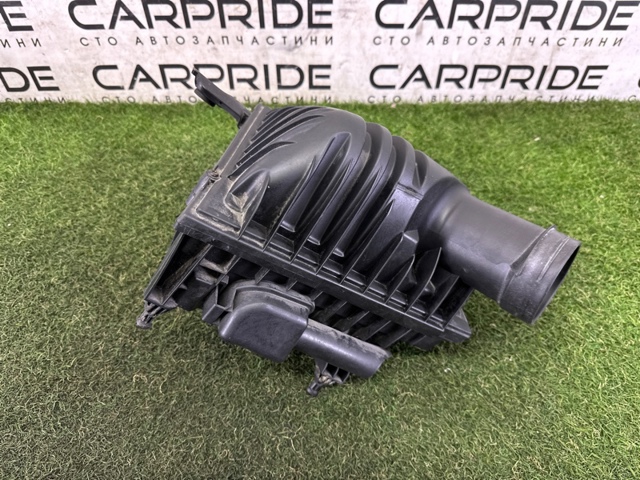 Корпус повітряного фільтра 13717639749 BMW