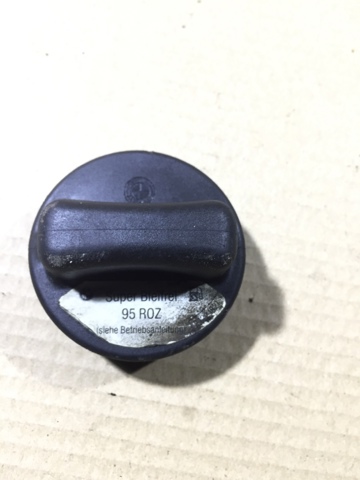 Пробка бензобака 16111184718 BMW