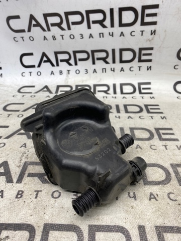 Кришка бачка 17117639024 BMW