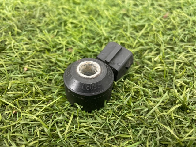 Датчик детонації 2206095F0B NISSAN