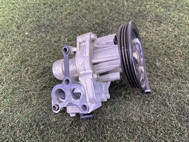 Помпа охолодження 251002S000 HYUNDAI