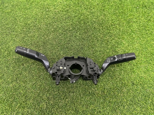 Перемикач підрульовий 255606RR2A NISSAN