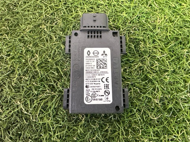 Датчик контролю мертвої зони, задній 284N04094R NISSAN