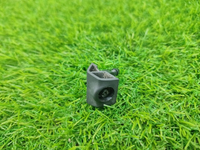 Форсунка омивача лобового скла 289324CC0B NISSAN