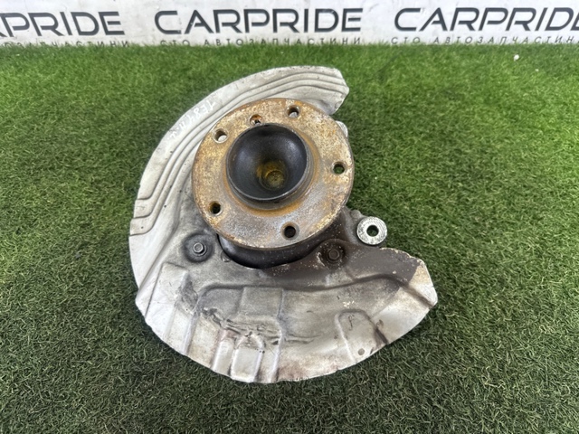 Цапфа поворотного кулака 31216865143 BMW