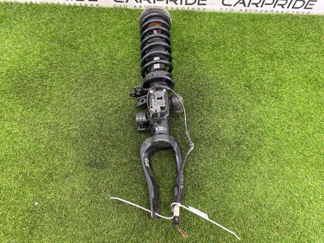 Опора стійки амортизатора переднього 31306795081 BMW