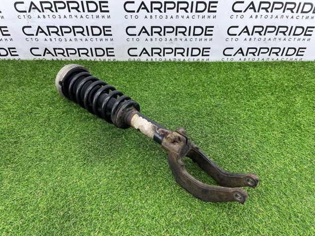 Стойка амортизатора передняя 31316781920 BMW