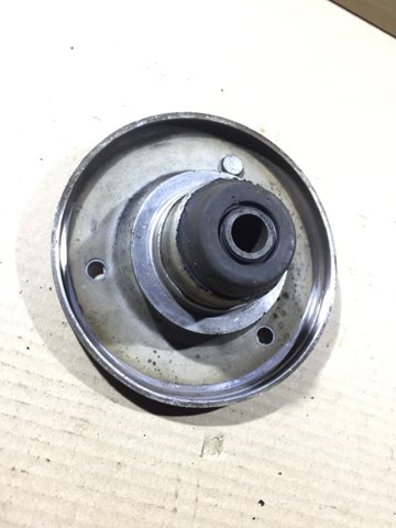 Кріплення переднього амортизатора 31331091708 BMW