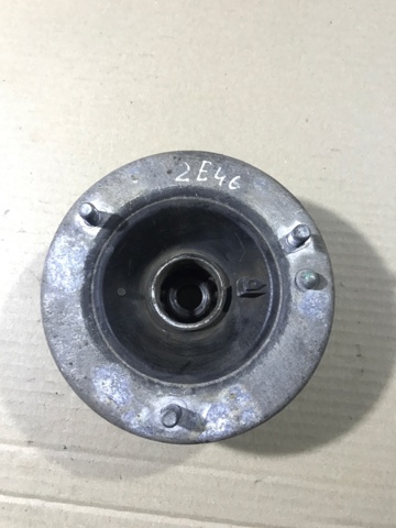 Кріплення переднього амортизатора 31331094616 BMW