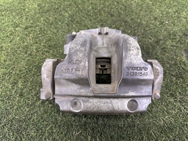 Супорт гальмівний, передній, правий 31381549 VOLVO