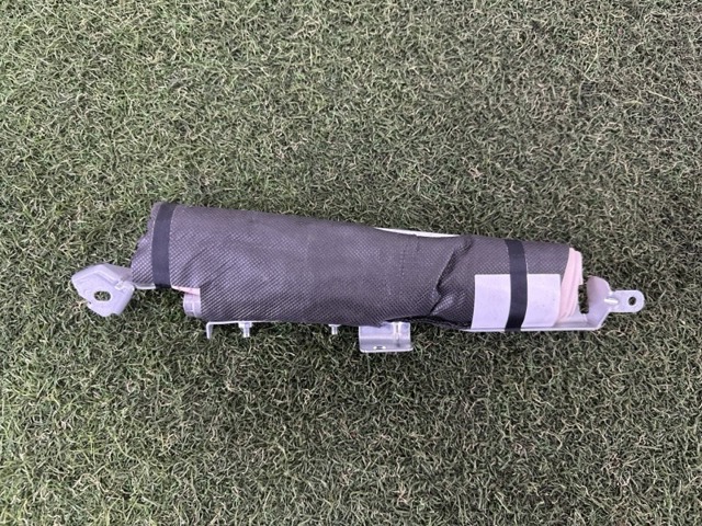 Подушка безпеки AIRBAG спинки сидіння, правого 31436486 VOLVO