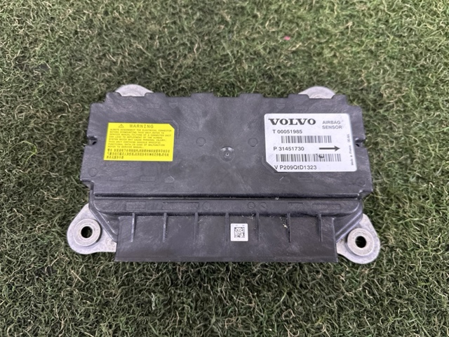 Модуль-процесор керування подушки безпеки 31451730 VOLVO