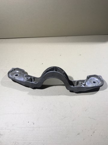 Кронштейн/траверса заднього редуктора, задня 33321094421 BMW
