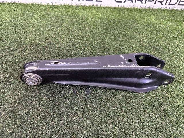 Балансир задній нижній 33326795812 BMW