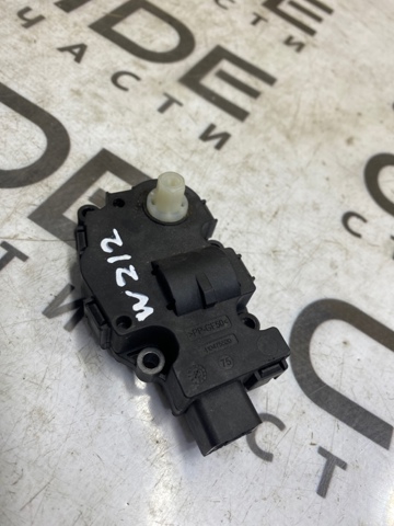 Двигун заслінки печі 412650750 MERCEDES