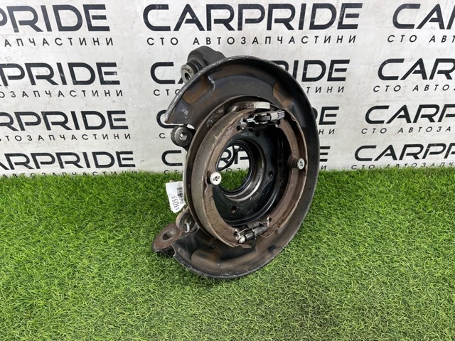 Цапфа поворотного кулака 423040C010 TOYOTA