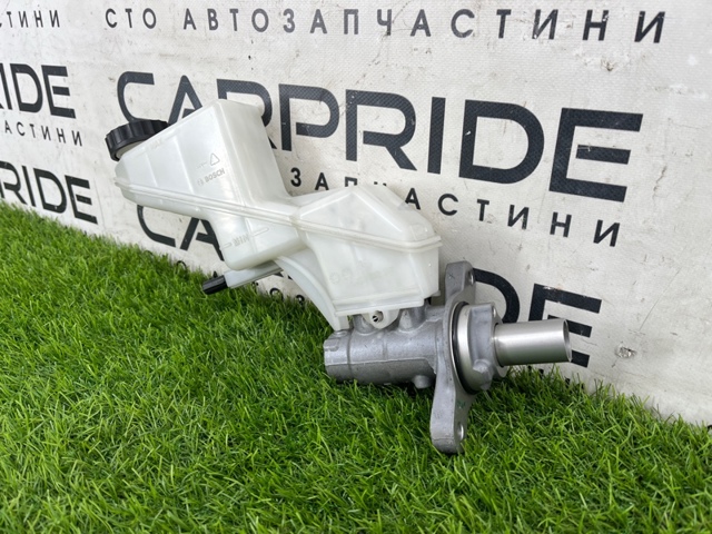 Циліндр головний гальма (Гідротормоз) 460106RR0A NISSAN