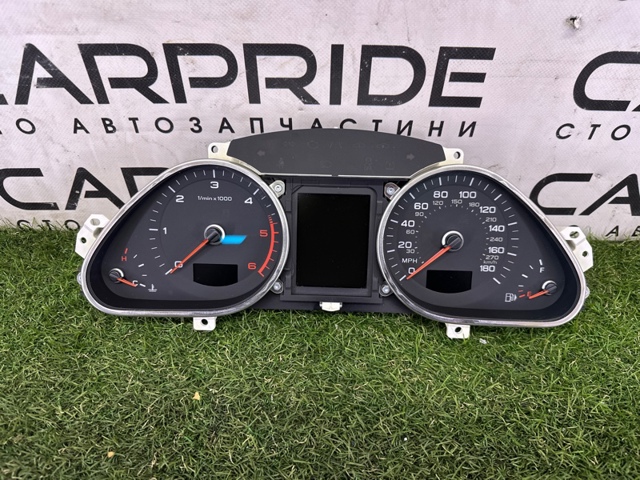 Спідометр 4L0920985Q VAG