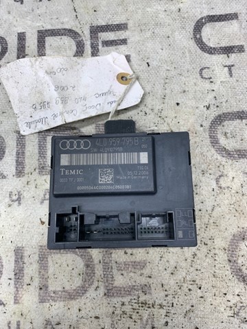 Блок комфорту задніх дверей 4L0959795B VAG