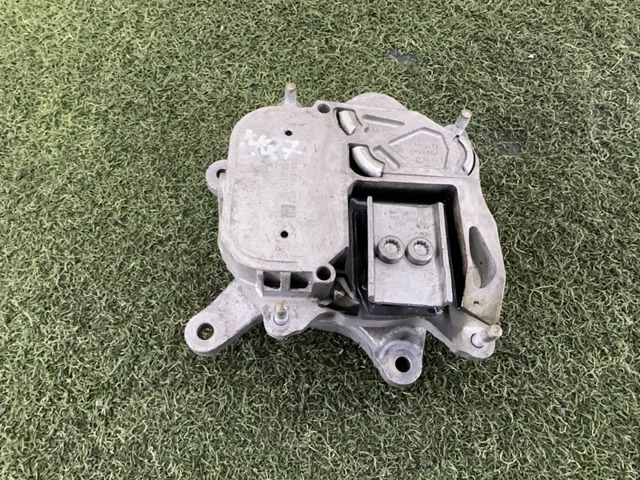 Подушка КПП 4M0399115M VAG