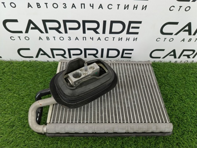 Клапан розширювальний 4M0820679A VAG