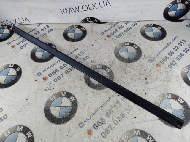 Накладка передніх дверей 51138159295 BMW