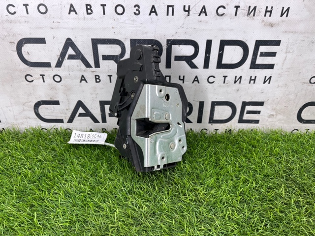 Замок передніх пасажирських дверей 51217011244 BMW