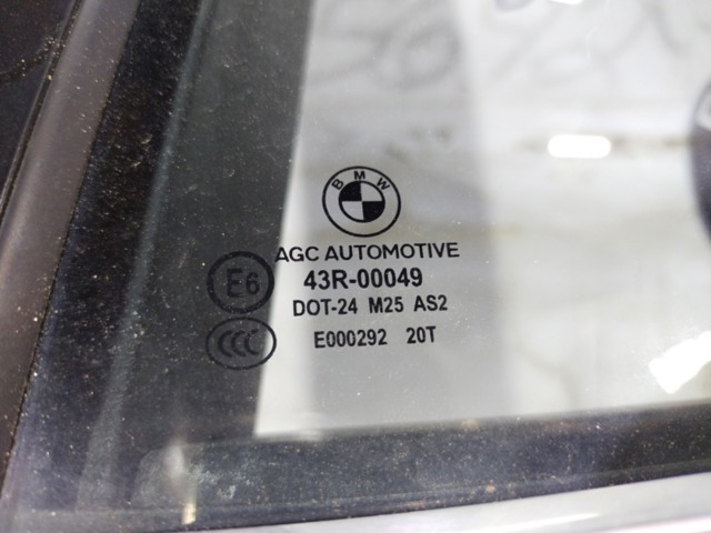 Скло заднє ліве 51357182117 BMW