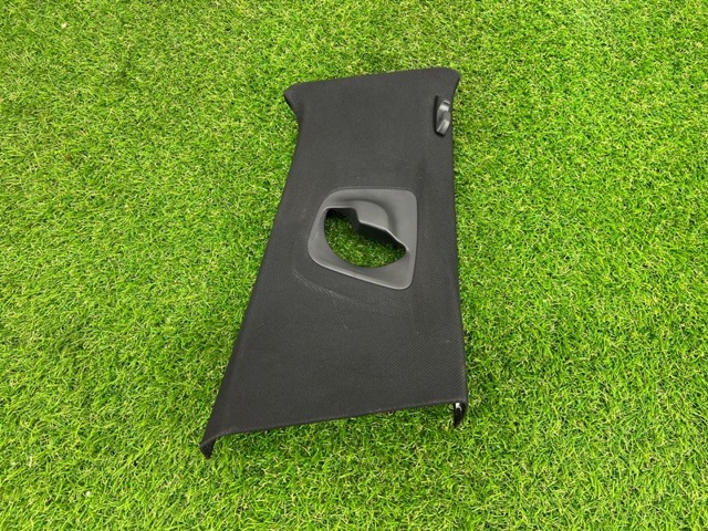 Обшивка стійки кузова внутрішня, середня права 51438065026 BMW