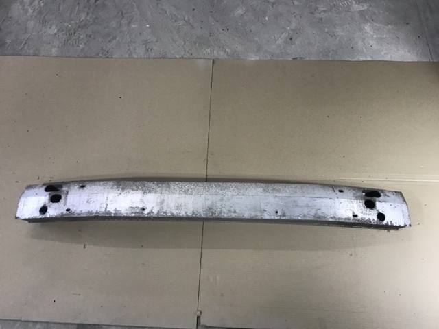 Шина бампера переднього 5213148050 TOYOTA