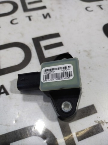 Датчик Ейрбег передній 56038925AA CHRYSLER