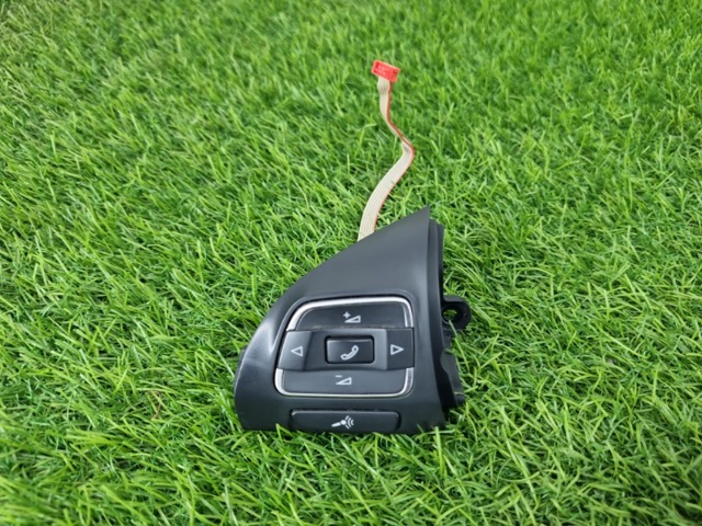 Блок кнопкових перемикачів рульового колеса 5C0959537AYQV VAG