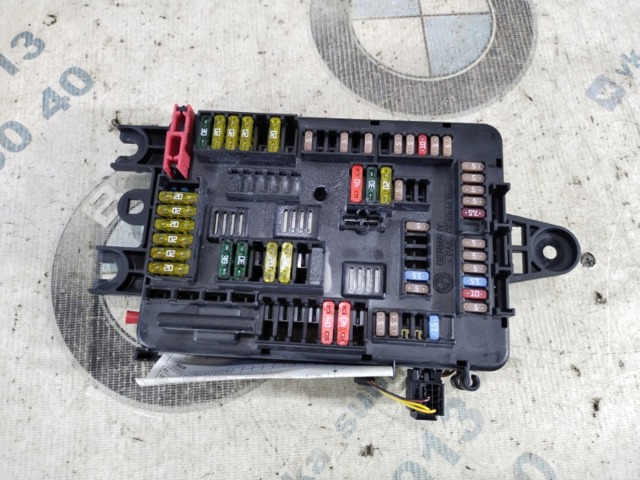 Коробка запобіжників 61149261110 BMW