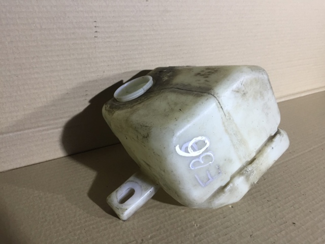 Бачок для омивайки 61661387383 BMW