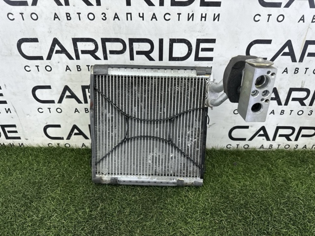 Корпус печі в зборі 64116827060 BMW