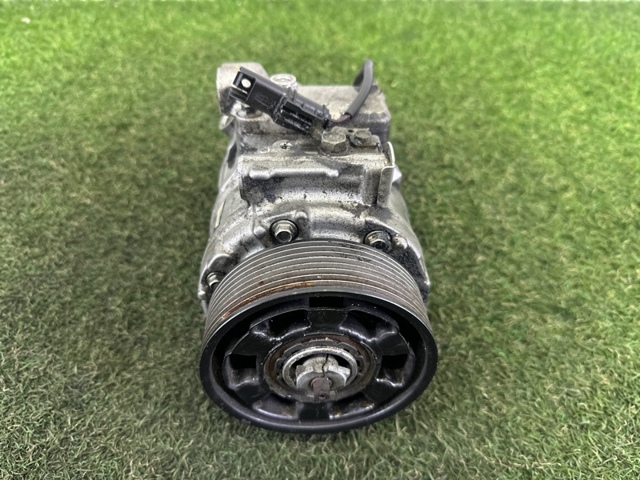 Компресор кліматичної установки 64529211496 BMW