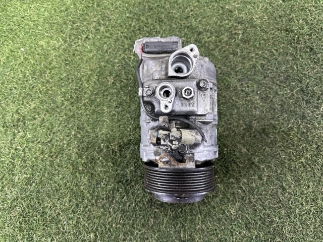 Компресор кондиціонера 64529399060 BMW
